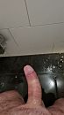 Stijve pik 3, foto 2250x4000, 8 reacties, 25 stemmen