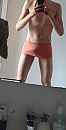 Te strak?, foto 981x1920, 3 reacties, 28 stemmen