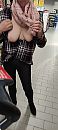 Tieten weer los in de winkel., foto 1799x4000, 18 reacties, 97 stemmen