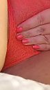 Rood, foto 563x1000, 4 reacties, 27 stemmen