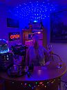 Wendy achter bar, foto 3000x4000, 31 reacties, 100 stemmen