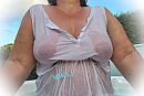 Wet shirt, foto 4000x2685, 26 reacties, 96 stemmen