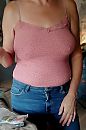 Zo lekker strak zonder bh, foto 721x1085, 5 reacties, 32 stemmen