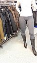 in de winkel, foto 757x1280, 54 reacties, 287 stemmen