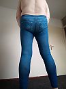 jeggins, foto 1920x2560, 0 reacties, 1 stemmen