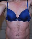 kleine bh van vrouwtje, foto 1612x1933, 14 reacties, 30 stemmen