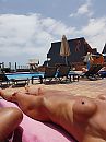 lekker bruinen, foto 3000x4000, 22 reacties, 135 stemmen
