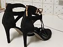 my pumps, foto 4000x3003, 7 reacties, 13 stemmen