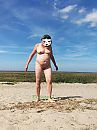 naaktstrandje, foto 768x1024, 8 reacties, 86 stemmen