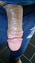 natte gladde pik, foto 1836x3264, 0 reacties, 1 stemmen
