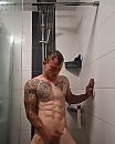 showerboy, foto 461x576, 2 reacties, 17 stemmen