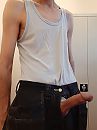 working at home, foto 2472x3296, 9 reacties, 20 stemmen