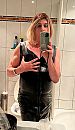 zwarte rubber en lingerie, foto 372x640, 0 reacties, 14 stemmen