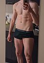 Bi, foto 1525x2176, 12 reacties, 25 stemmen
