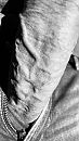 Black and white, foto 1152x2048, 4 reacties, 9 stemmen