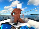 Bloot in de boot., foto 4000x3000, 3 reacties, 14 stemmen