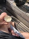 Eerst koffie lekker zo buiten, foto 3000x4000, 4 reacties, 21 stemmen