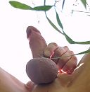 Eindelijk weer naakt buiten, foto 2387x2411, 11 reacties, 35 stemmen
