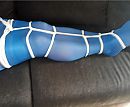 Encasement bondage blauw, foto 1080x895, 0 reacties, 2 stemmen