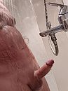 Even douchen, foto 2556x3408, 1 reacties, 5 stemmen