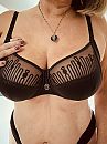 Gedoucht en weer lekker fris, foto 2147x2863, 68 reacties, 276 stemmen