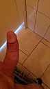 Geil op het toilet, foto 2160x3840, 7 reacties, 15 stemmen
