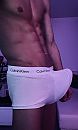 Goed gevulde boxer, foto 2400x4000, 3 reacties, 12 stemmen
