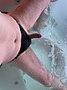 In de jacuzzi, foto 3000x4000, 8 reacties, 19 stemmen