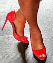 Lady in red ..., foto 2783x3309, 5 reacties, 19 stemmen