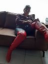 Lazy Sunday in overknees, foto 3000x4000, 16 reacties, 55 stemmen
