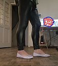 Legging en ballerina's, foto 2448x2755, 0 reacties, 1 stemmen