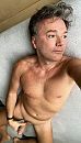 Masturbatie slaaf, foto 960x1681, 1 reacties, 3 stemmen