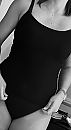 Mooie body, foto 1412x2568, 7 reacties, 21 stemmen
