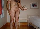 Naakt op bezoek..., foto 2048x1536, 2 reacties, 5 stemmen
