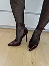 New heels, foto 3000x4000, 4 reacties, 4 stemmen