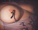 Nipple play, foto 915x721, 29 reacties, 129 stemmen