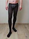 Nylons en string, foto 600x800, 5 reacties, 10 stemmen