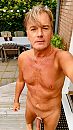 Onder gespoten, foto 960x1692, 0 reacties, 2 stemmen