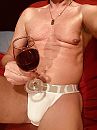 Rood wijntje iemand?, foto 2320x3088, 4 reacties, 14 stemmen