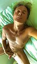 Sex slaaf, foto 960x1660, 0 reacties, 1 stemmen