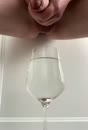Spuiten in een glas, film 00:00:26, 24 reacties, 78 stemmen
