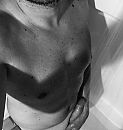 Taking a shower…, foto 2318x2436, 0 reacties, 3 stemmen