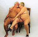 Tijdens een fotoshoot met lief, foto 2881x2873, 5 reacties, 47 stemmen