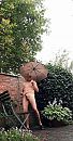 Under my umbrella, foto 678x1289, 1 reacties, 11 stemmen