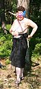 Wandeling met nichtje, foto 218x470, 10 reacties, 41 stemmen