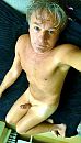 Webcam slaaf, foto 960x1681, 1 reacties, 4 stemmen