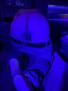 Wie komt er achter mij zitten?, foto 768x1024, 10 reacties, 26 stemmen