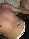 Wie komt er bij me liggen?, foto 2316x3088, 0 reacties, 10 stemmen