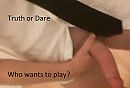 Wie speelt er truth or dare?, foto 550x376, 7 reacties, 16 stemmen