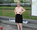 Yvette in de abri #2, foto 1600x1280, 5 reacties, 47 stemmen